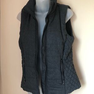 Tart Collections Gray Herringbone Knit Vest